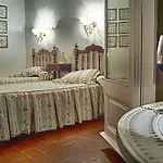 Medium Renaixenca Hotel