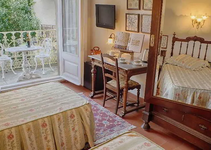 Hotel Medium Renaixenca