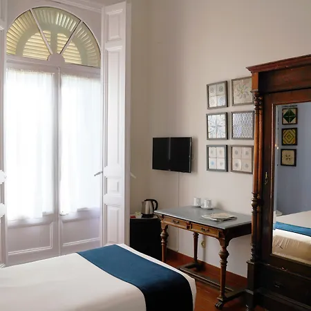 Medium Renaixenca Hotel *