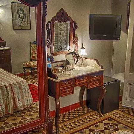 Otel Medium Renaixenca *