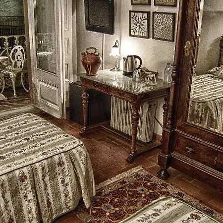 Otel Medium Renaixenca