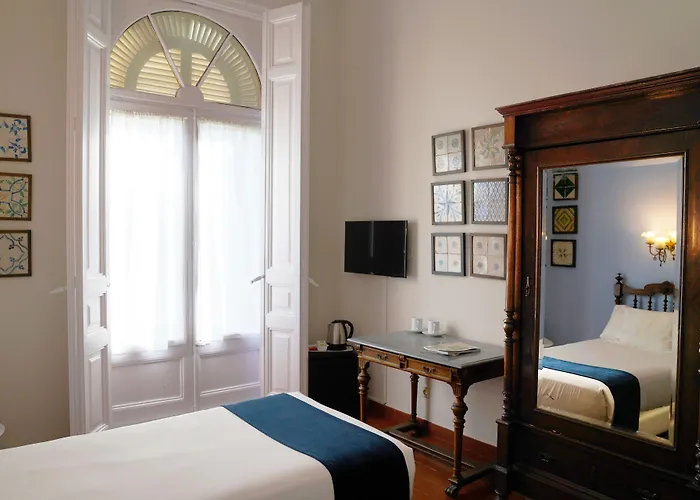 Medium Renaixenca Hotel *