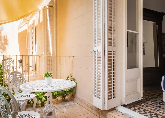 Hotel Medium Renaixenca *